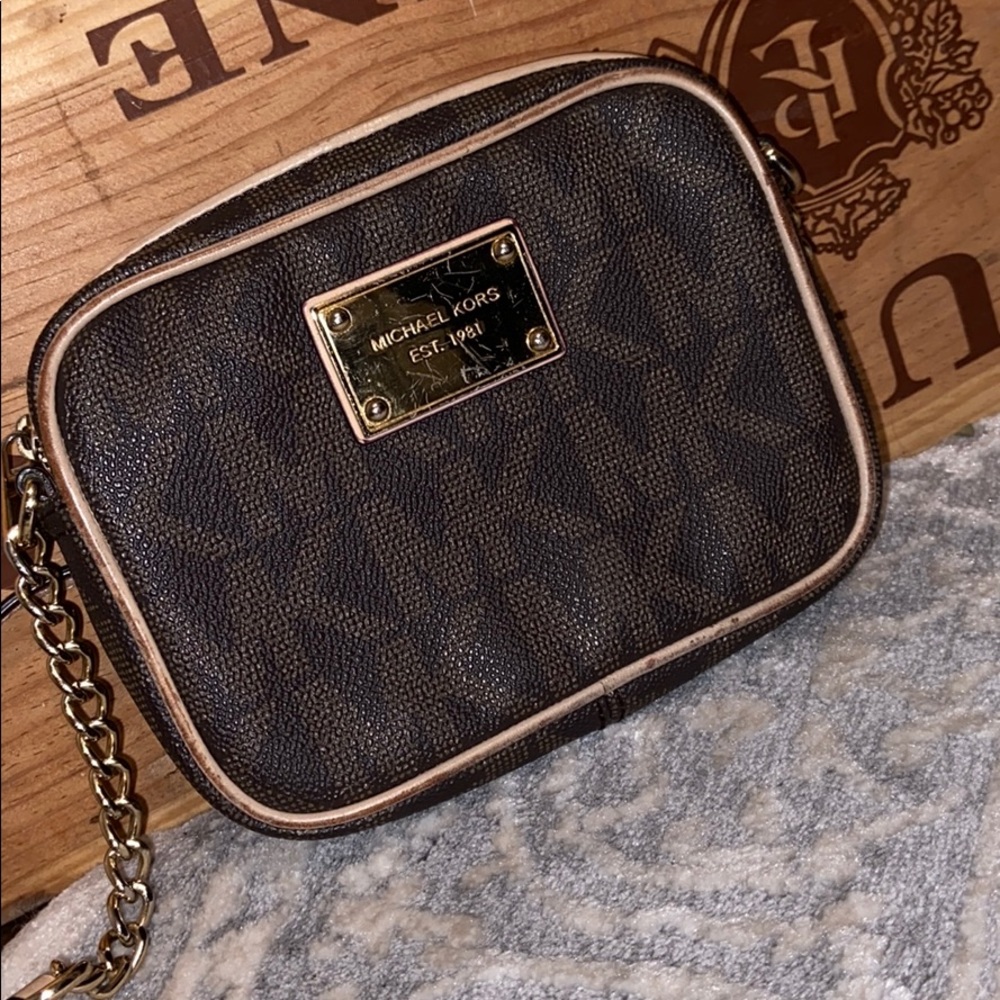 Michael Kors Crossbody